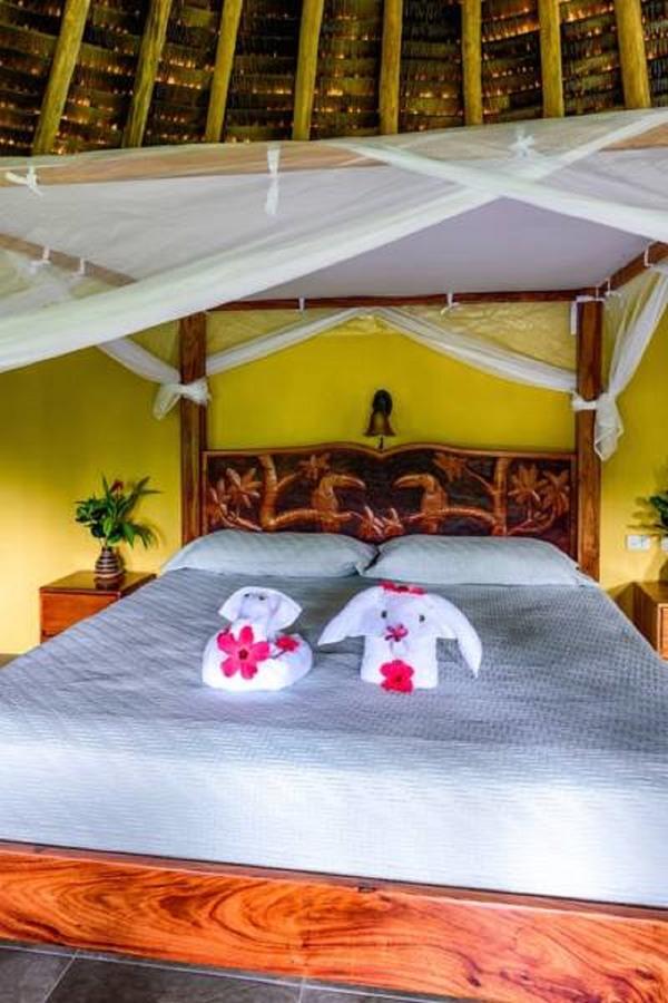 Luna Lodge Carate Eksteriør bilde